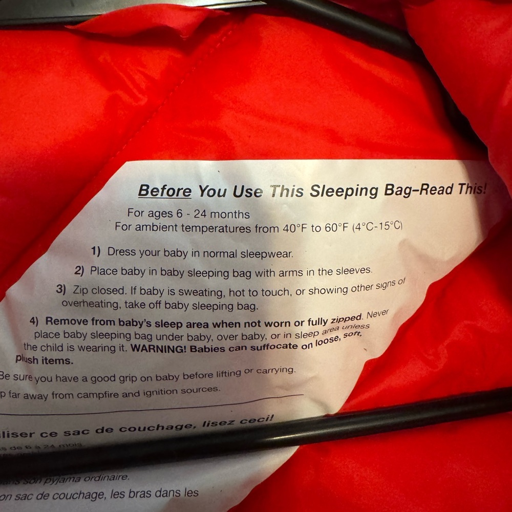 Red Kids Sleeping Bag - Picture 3 of 3